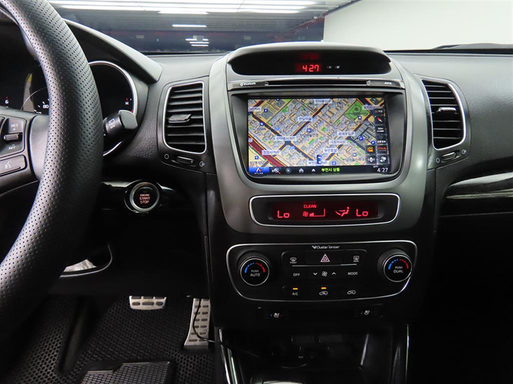 KIA Sorento - Vista 12