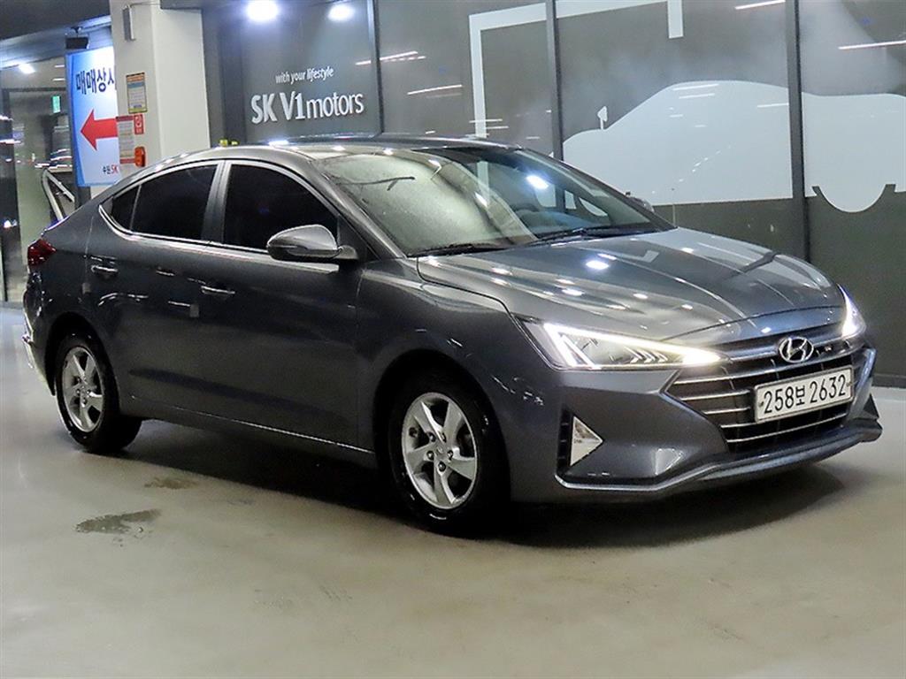 HYUNDAI Avante 2019 Gris - Importación desde Corea - HF Imports Iquique - Foto 1