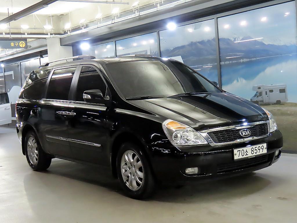 KIA Carnival 2012 Negro - Importación desde Corea - HF Imports Iquique - Foto 1