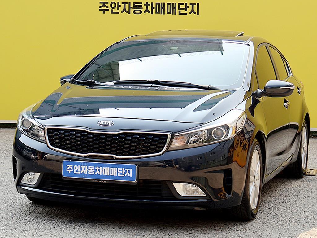 KIA K3 - Vista 2