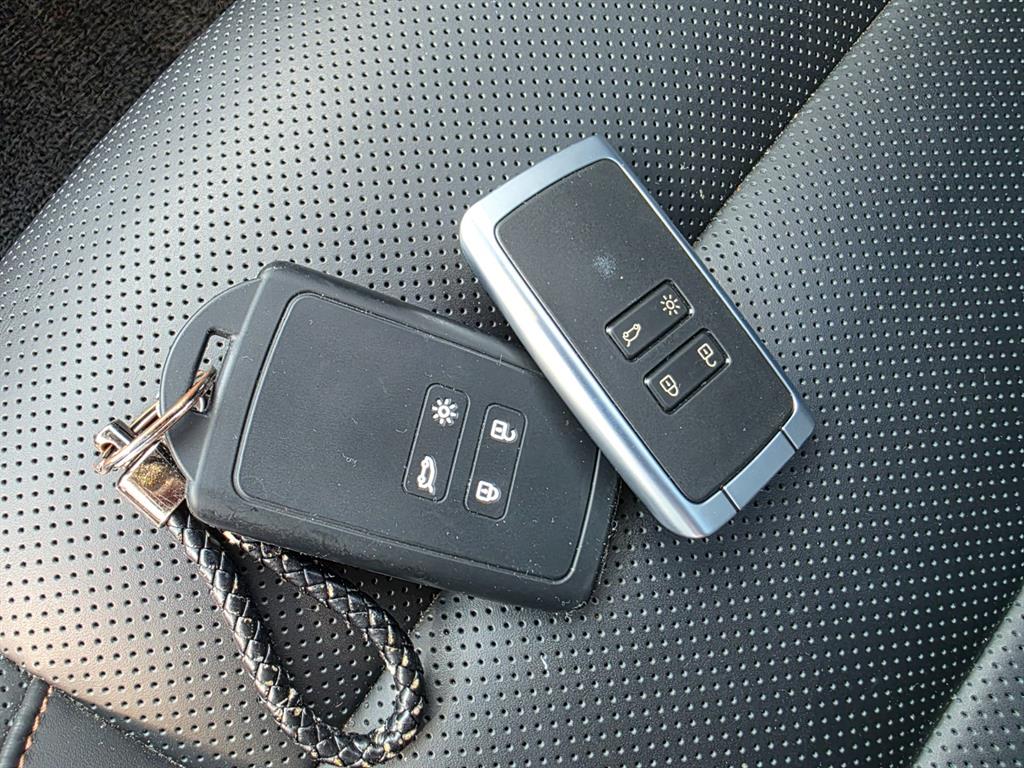 SAMSUNG QM6 2022 Gris - Importación desde Corea - HF Imports Iquique - Foto 17
