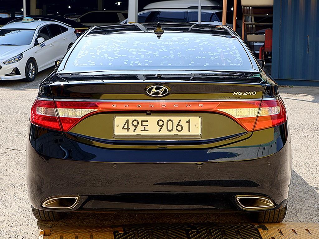 HYUNDAI Grandeur - Vista 3