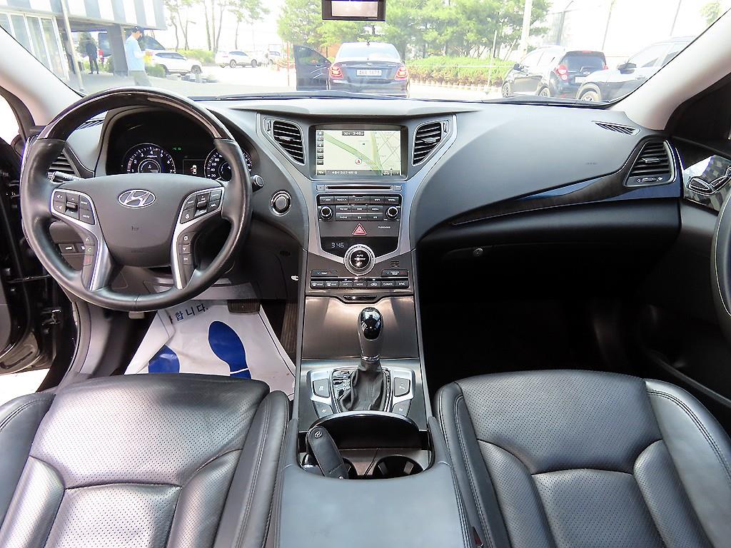HYUNDAI Grandeur - Vista 9