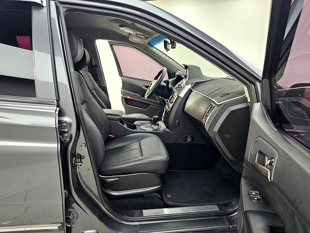 Ssangyong Korando 2017 Gris - Importación desde Corea - HF Imports Iquique - Foto 13