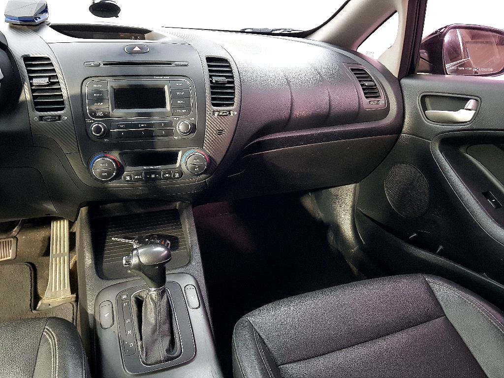 KIA K3 - Vista 12