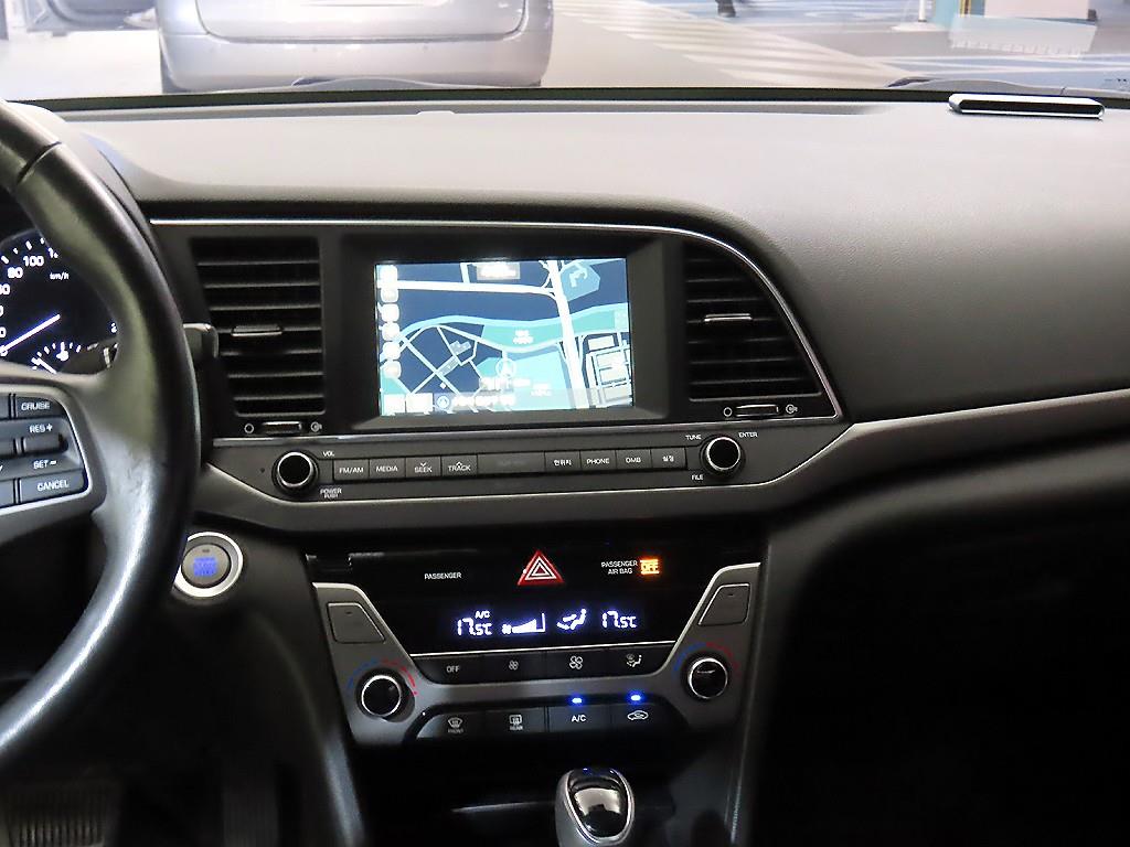 HYUNDAI Avante 2016 Gris - Importación desde Corea - HF Imports Iquique - Foto 13