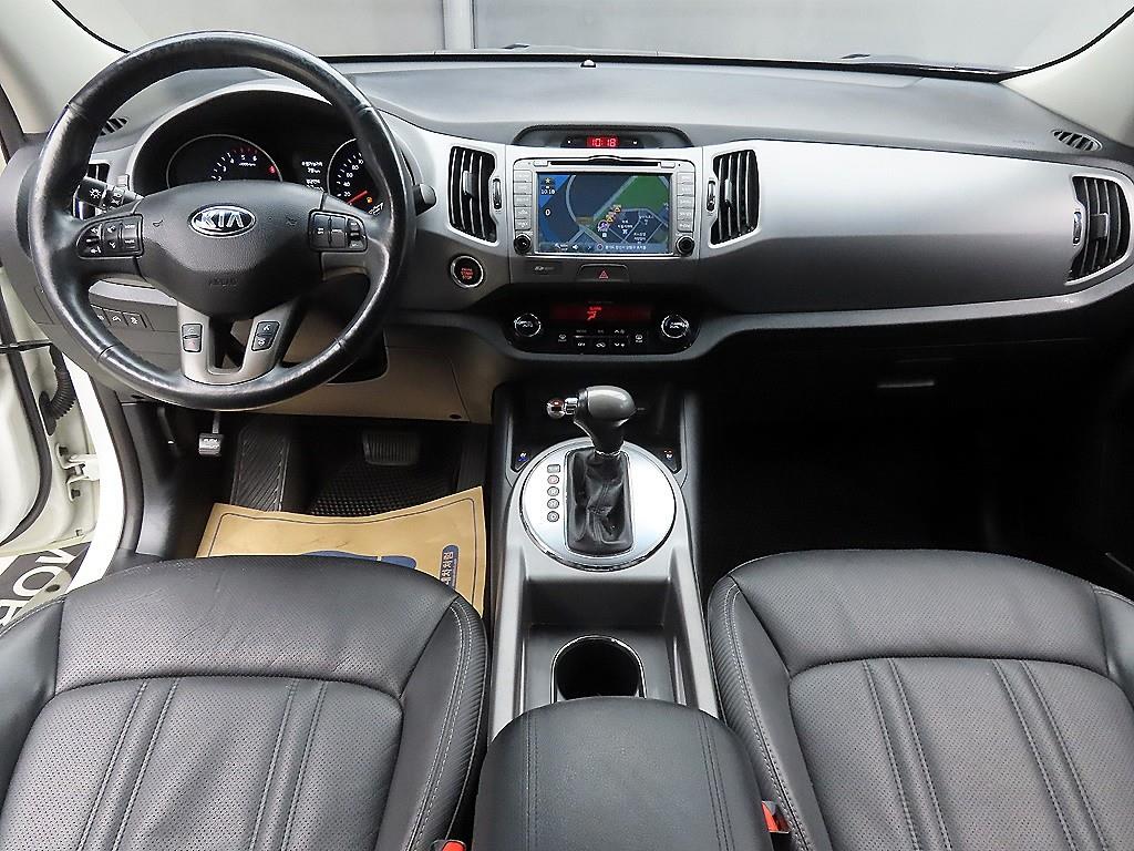 KIA Sportage - Vista 9