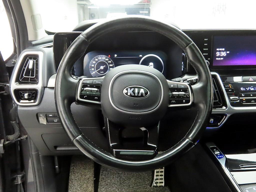 KIA Sorento - Vista 9
