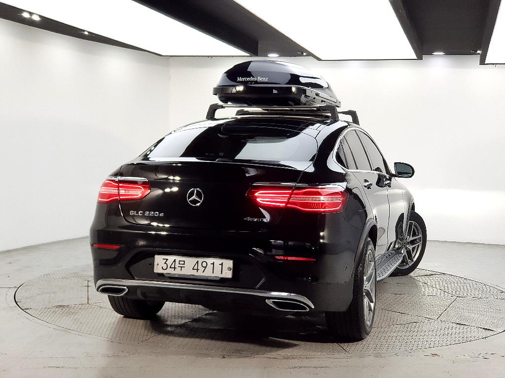 Mercedes Benz GLC Class - Vista 3