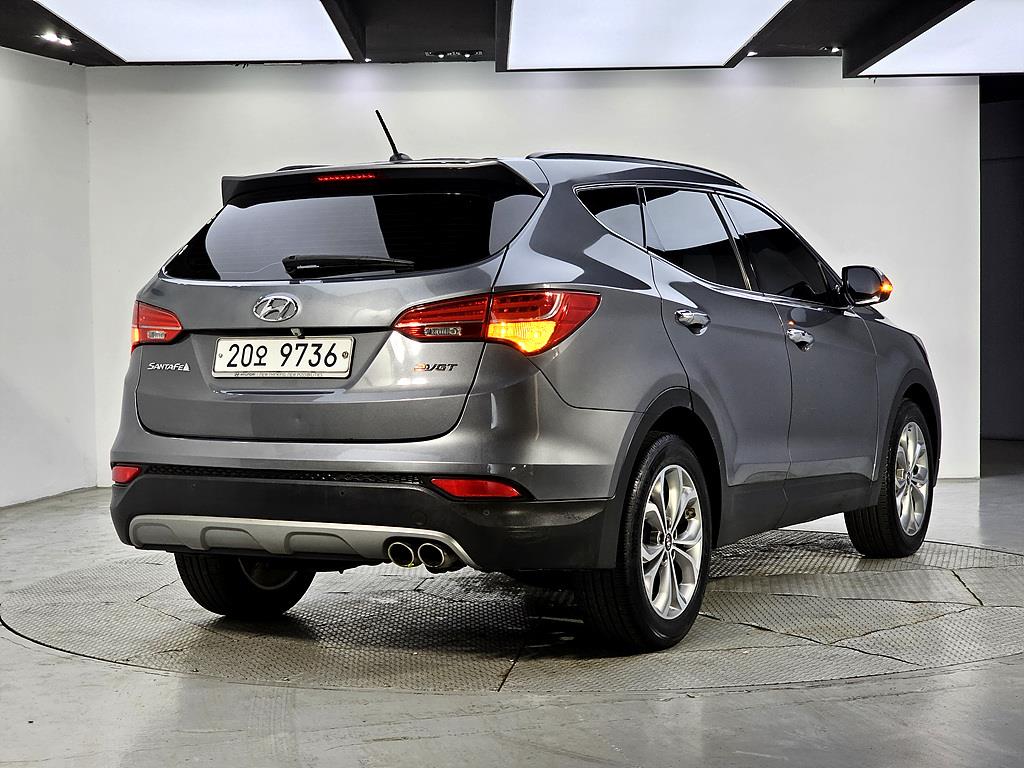 HYUNDAI Santa Fe - Vista 6