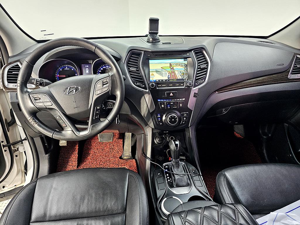 HYUNDAI Santa Fe - Vista 7