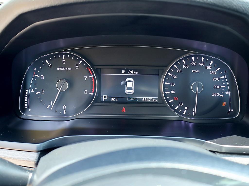 KIA K7 - Vista 8