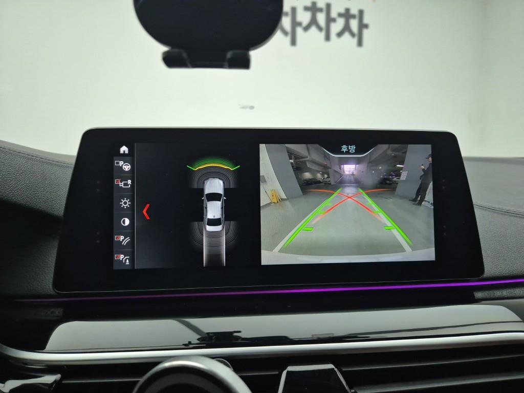 BMW 5 Series 2018 Blanco - Importación desde Corea - HF Imports Iquique - Foto 17