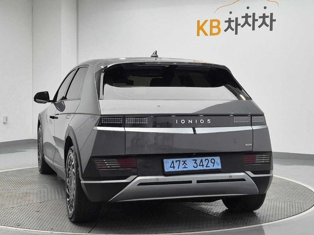 HYUNDAI Ioniq 5 - Vista 2