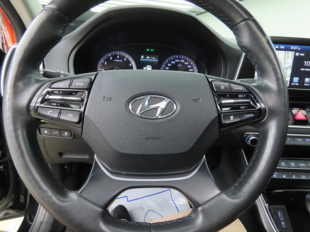 HYUNDAI Grandeur - Vista 12