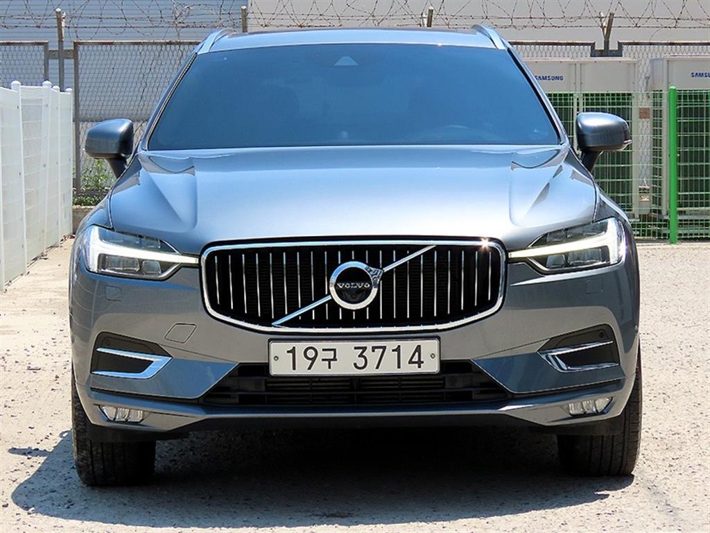 Volvo XC60 2019 Gris - Importación desde Corea - HF Imports Iquique - Foto 1
