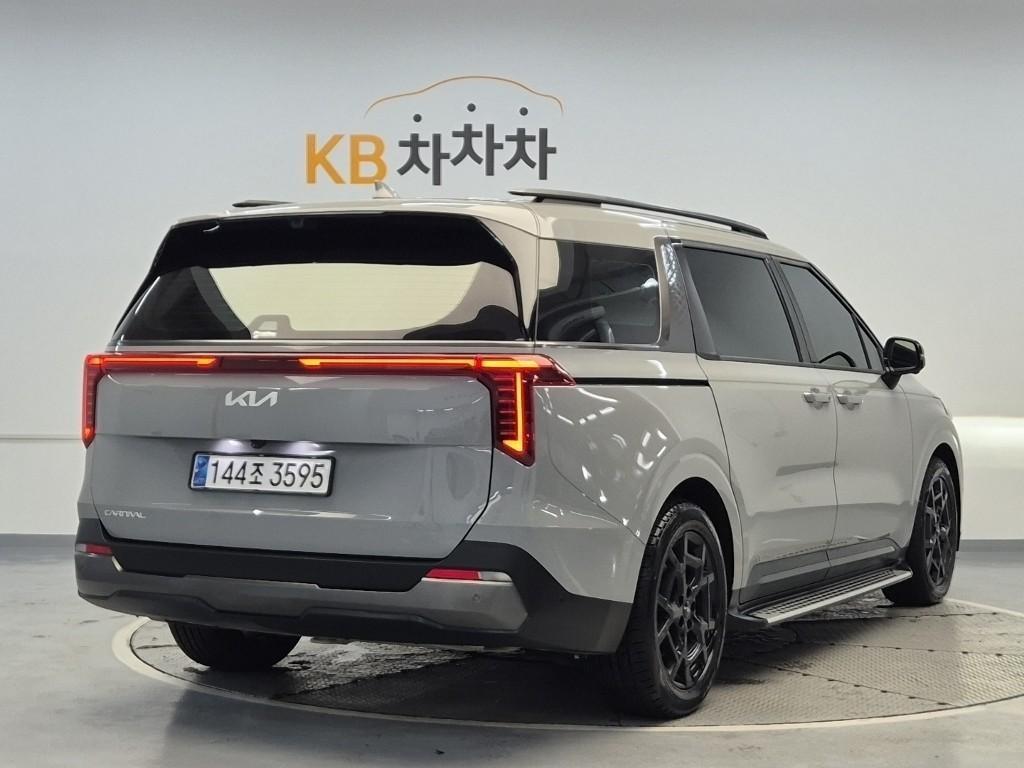 KIA Carnival - Vista 3