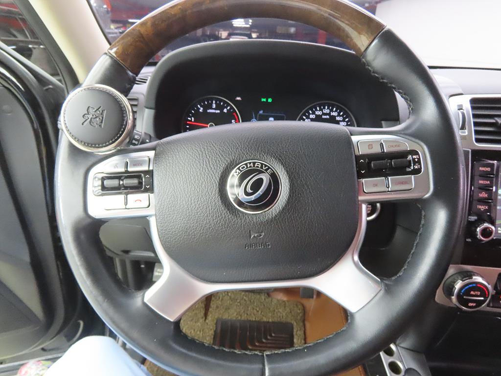 KIA Mohave - Vista 10