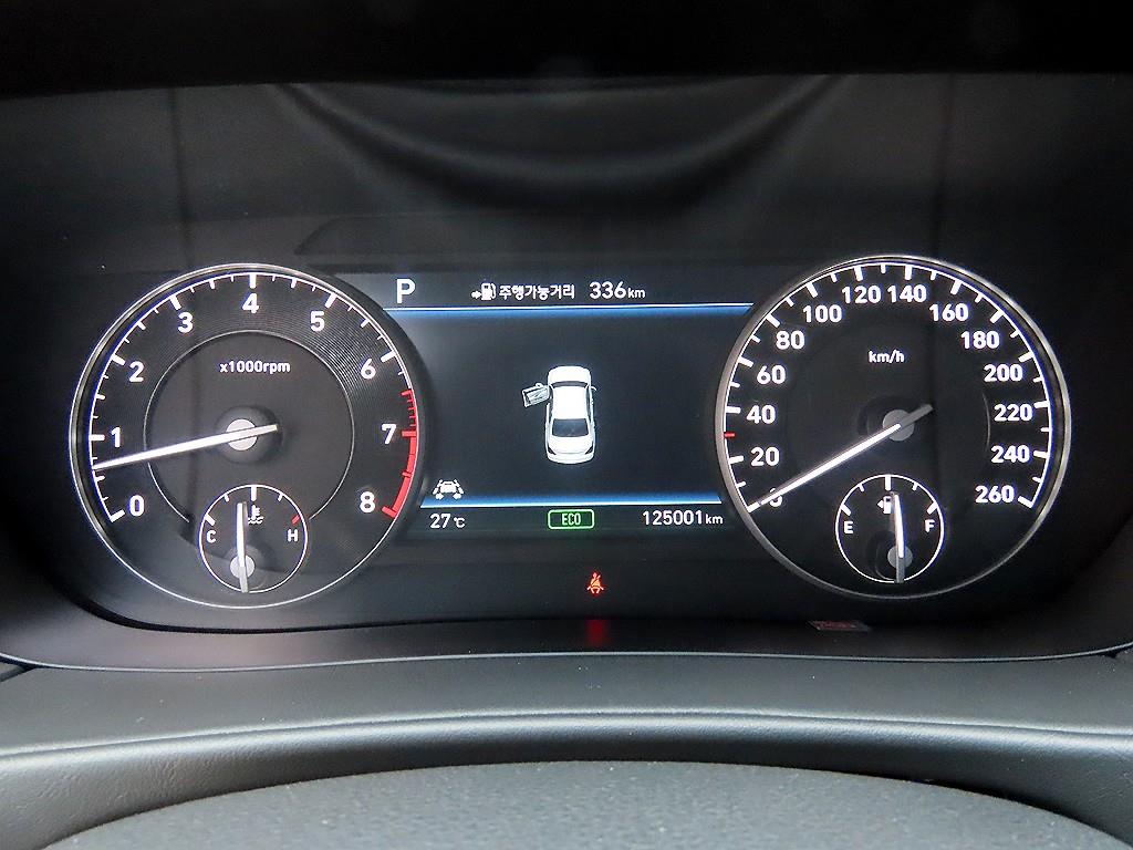 Genesis EQ900 - Vista 11