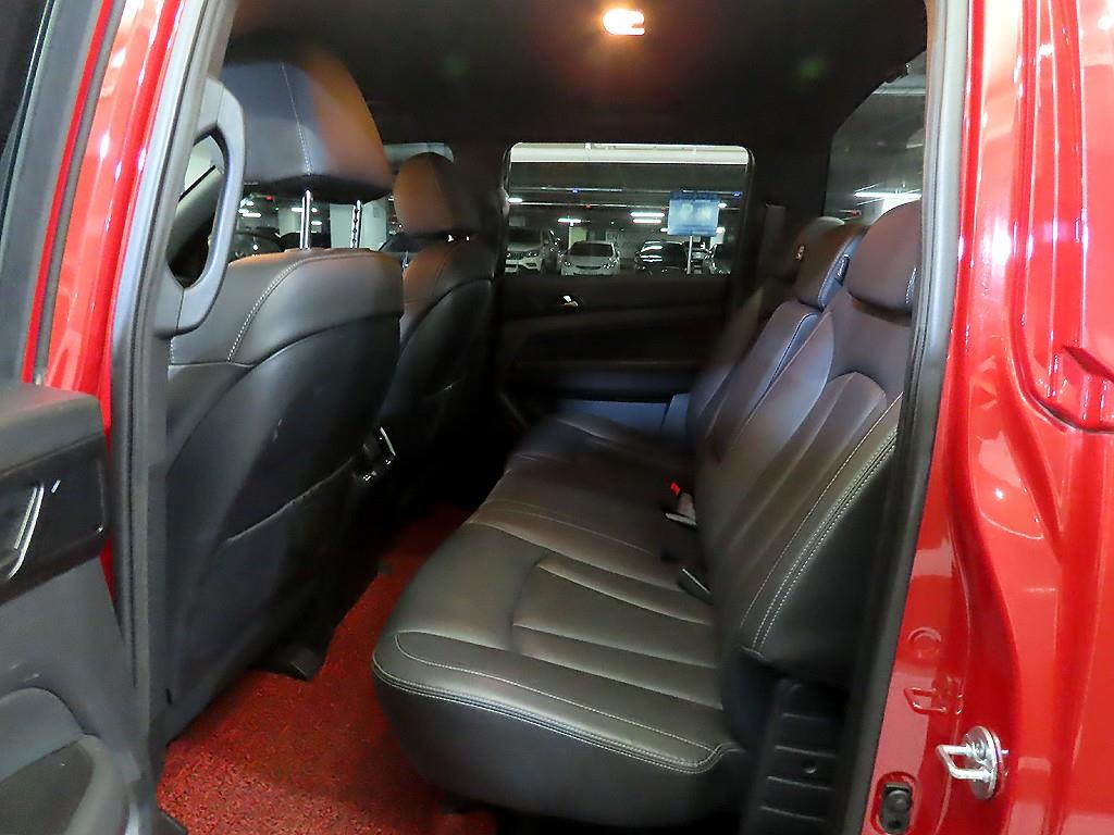 Ssangyong Rexton - Vista 9