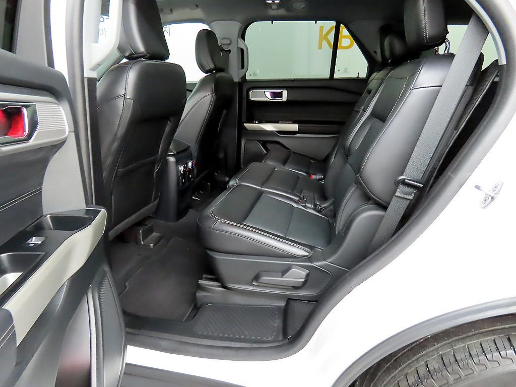 Ford Explorer - Vista 8
