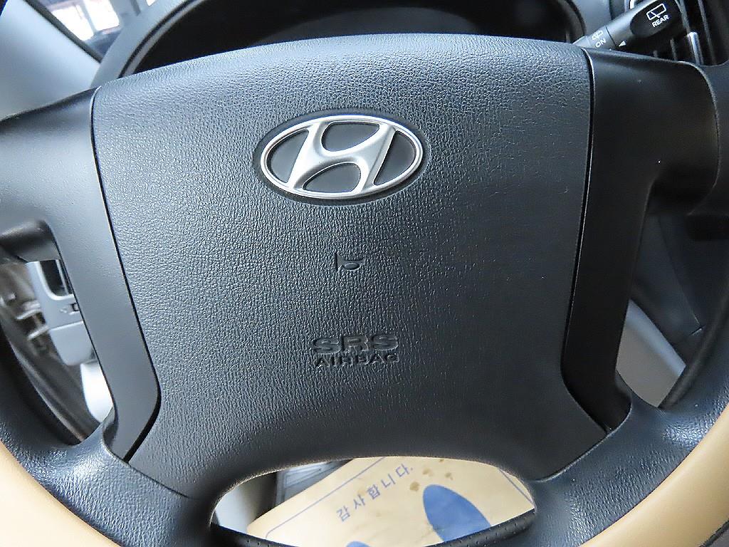 HYUNDAI Starex 2016 Gris - Importación desde Corea - HF Imports Iquique - Foto 18
