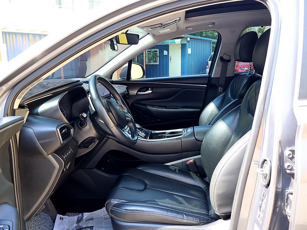 HYUNDAI Santa Fe 2020 Gris - Importación desde Corea - HF Imports Iquique - Foto 13