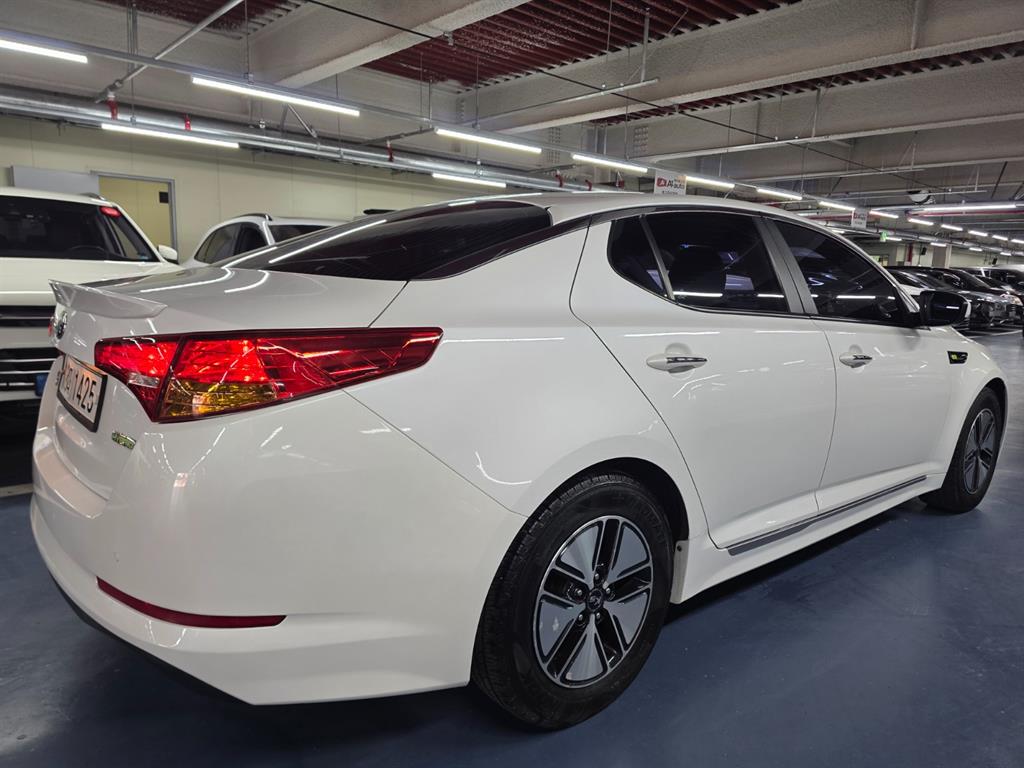 KIA K5 - Vista 6