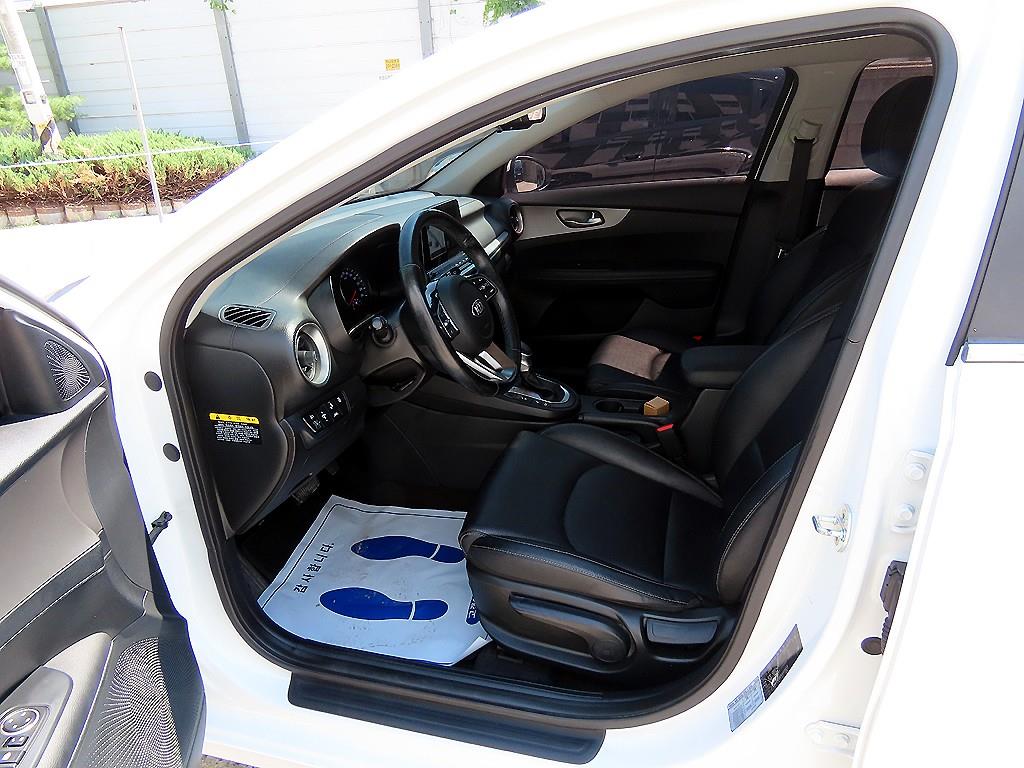 KIA K3 - Vista 7