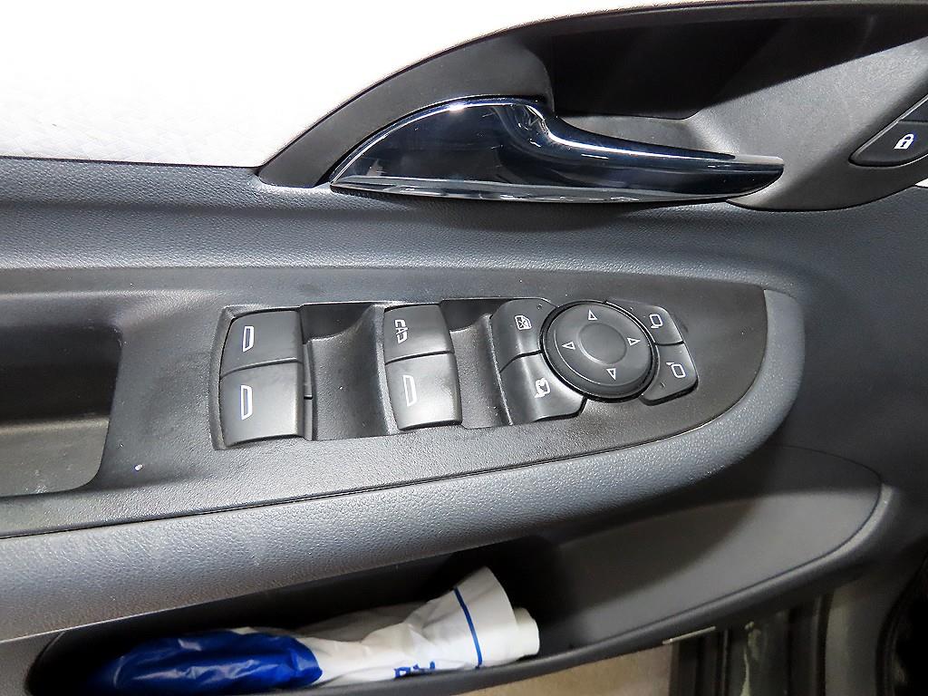 Chevrolet Bolt 2018 Gris - Importación desde Corea - HF Imports Iquique - Foto 15