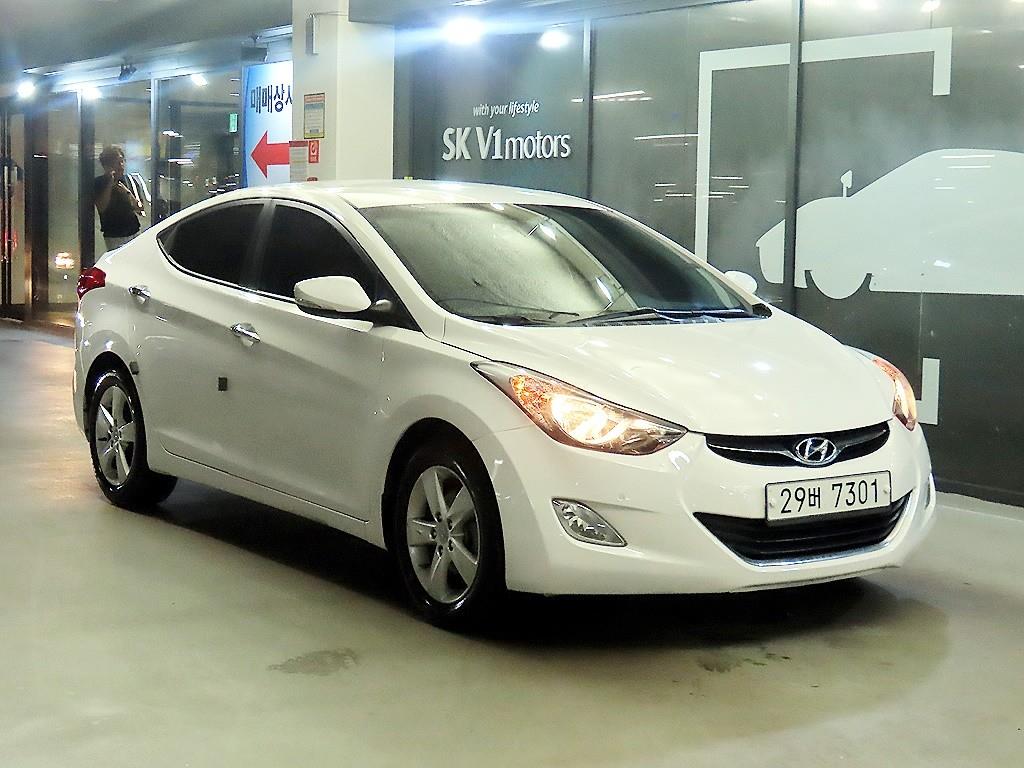 HYUNDAI Avante 2012 Blanco - Importación desde Corea - HF Imports Iquique - Foto 1