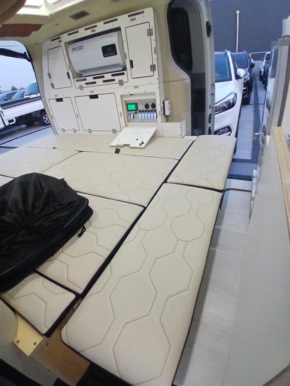 HYUNDAI Starex 2018 Blanco - Importación desde Corea - HF Imports Iquique - Foto 15
