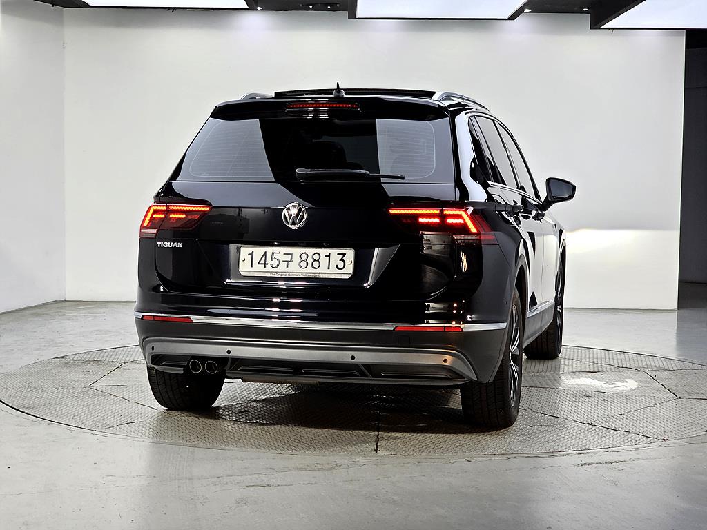 Volkswagen Tiguan - Vista 3