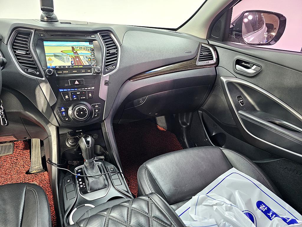 HYUNDAI Santa Fe - Vista 12