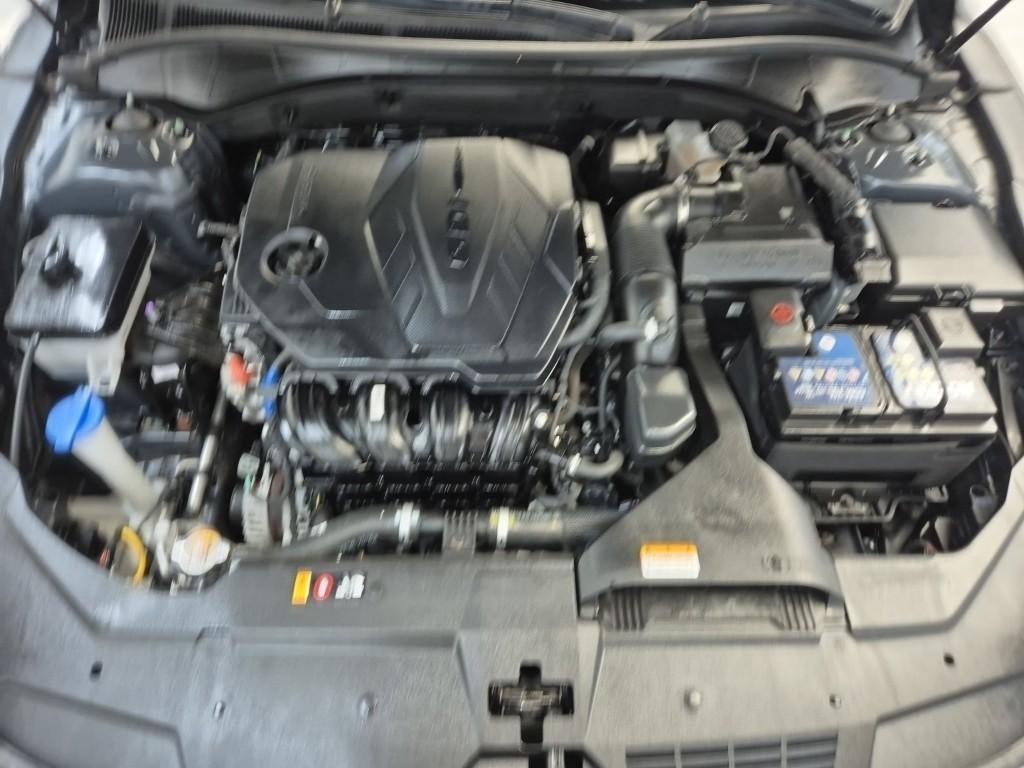 HYUNDAI Grandeur - Vista 7