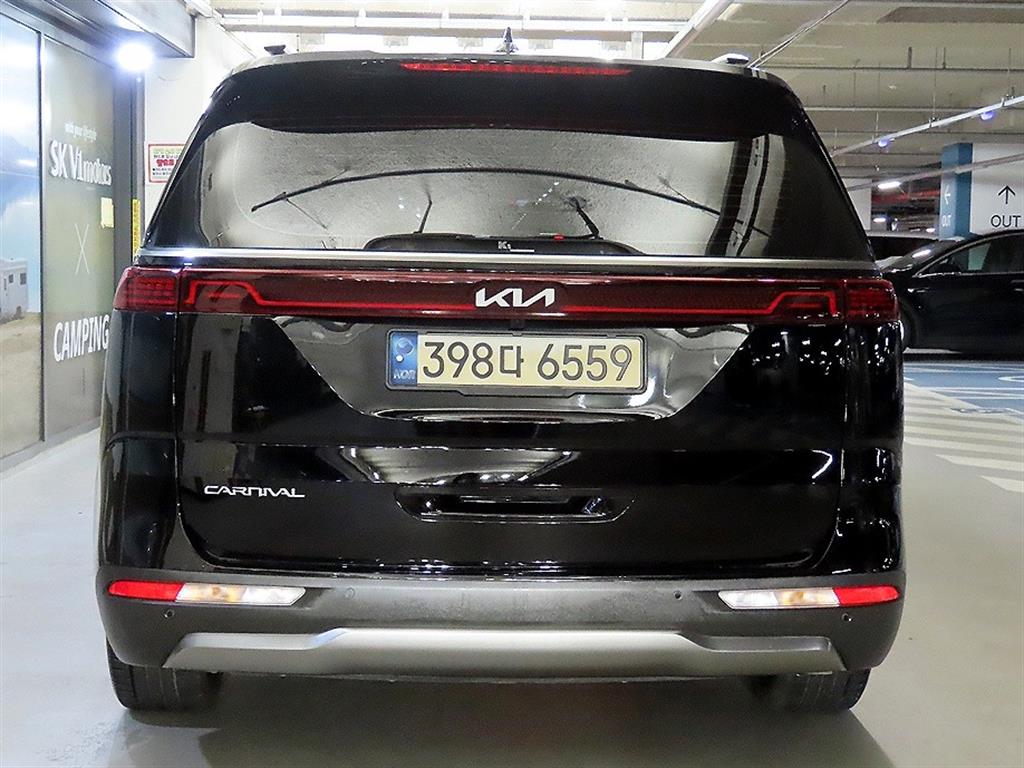 KIA Carnival - Vista 7