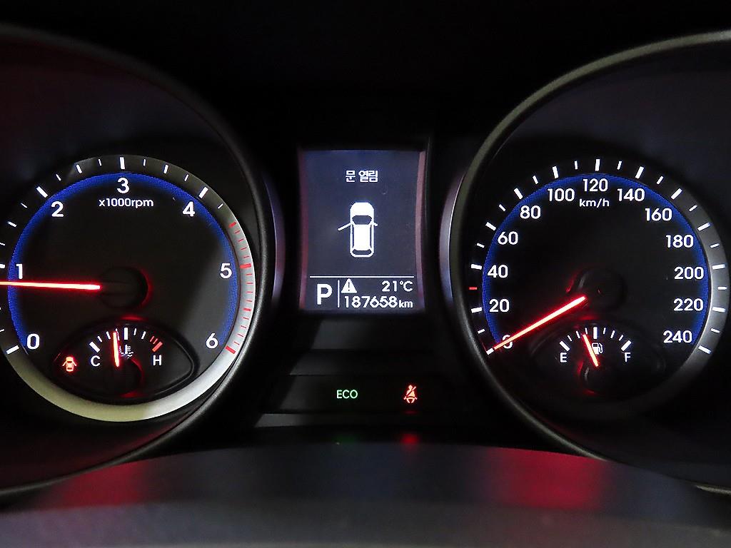 HYUNDAI Santa Fe - Vista 11
