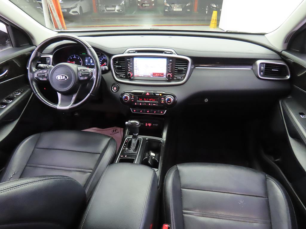 KIA Sorento - Vista 7