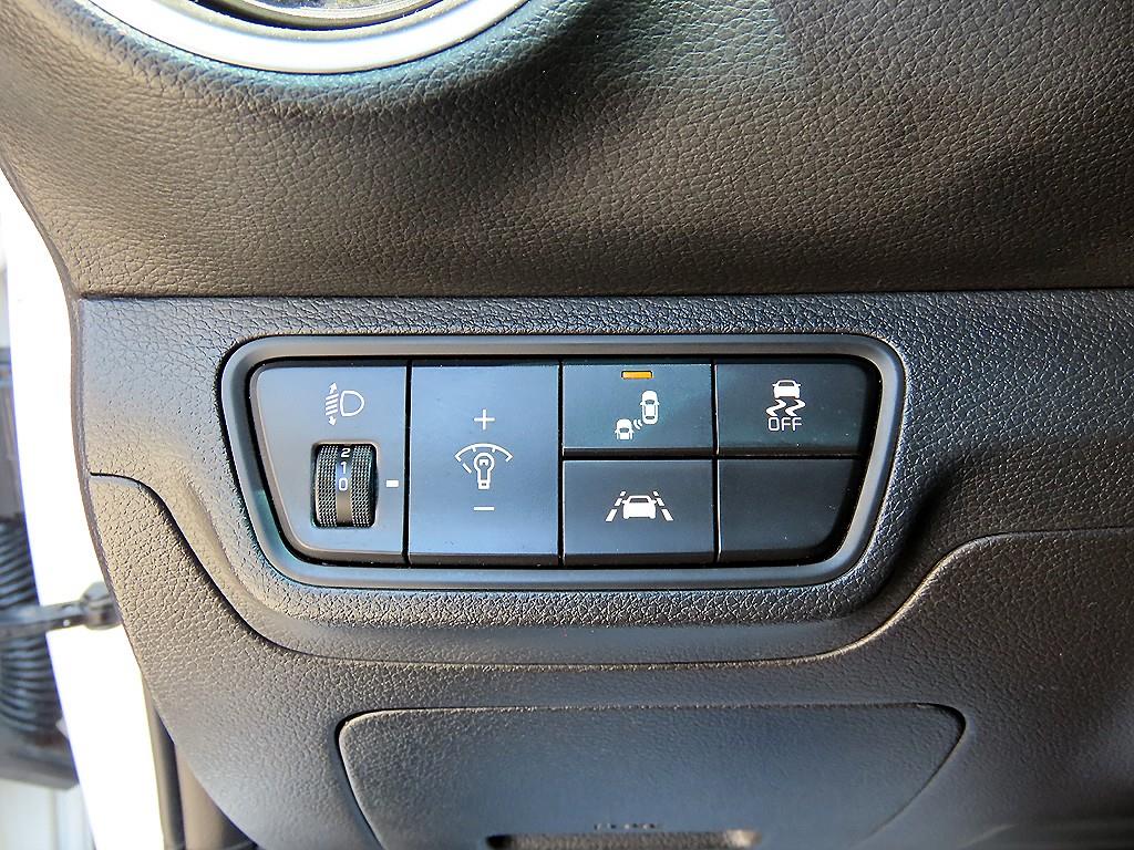 KIA K3 2018 Blanco - Importación desde Corea - HF Imports Iquique - Foto 14