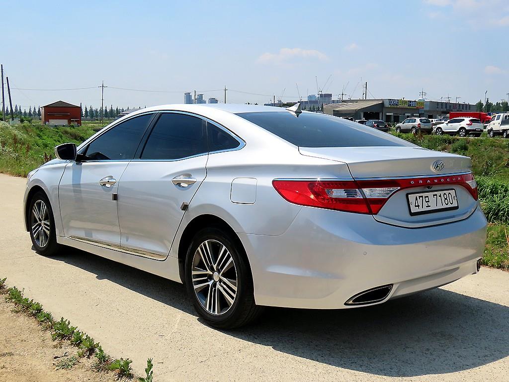 HYUNDAI Grandeur - Vista 3