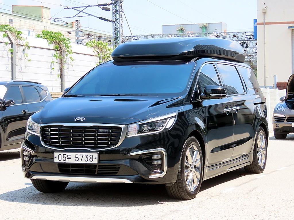 KIA Carnival - Vista 2