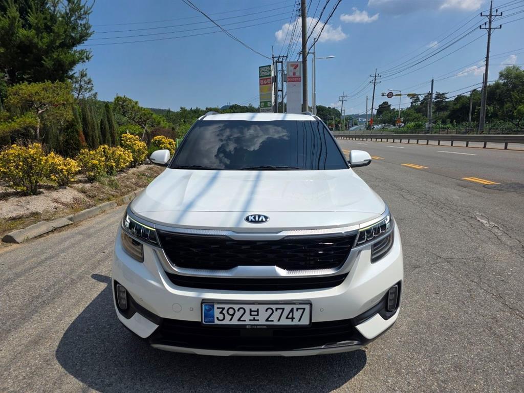 KIA Seltos 2020 Blanco - Importación desde Corea - HF Imports Iquique - Foto 1