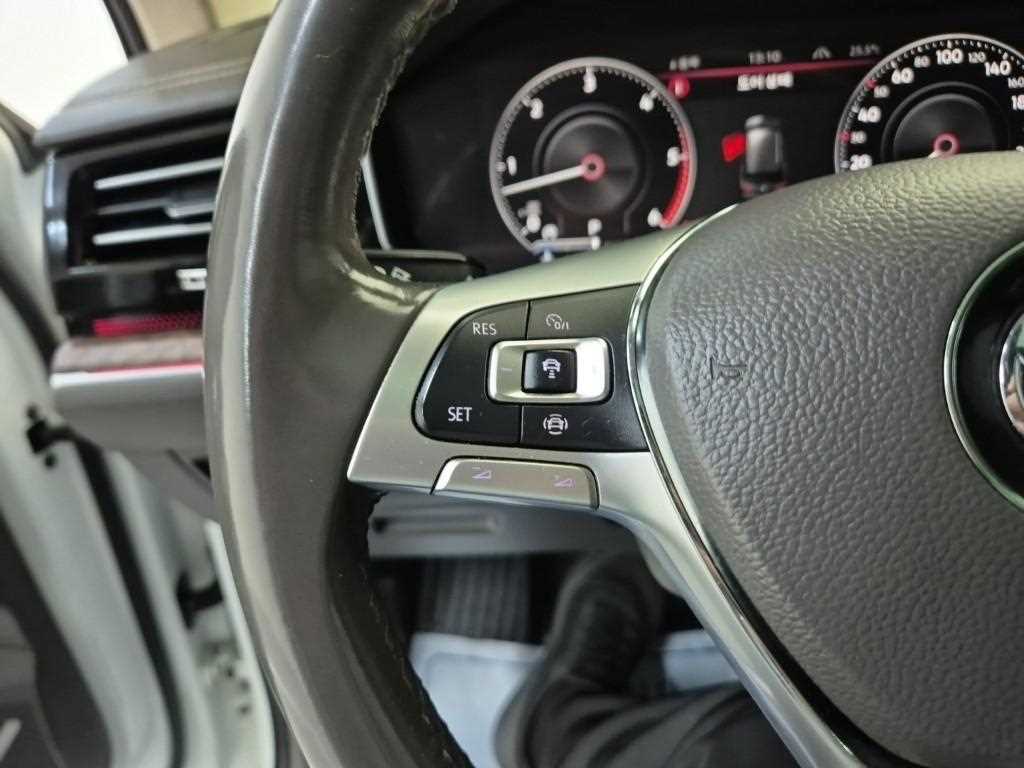 Volkswagen Touareg 2020 Blanco - Importación desde Corea - HF Imports Iquique - Foto 18