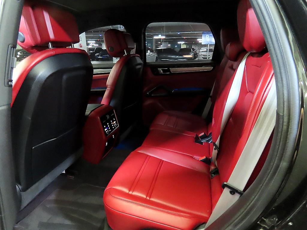 Porsche Cayenne - Vista 9