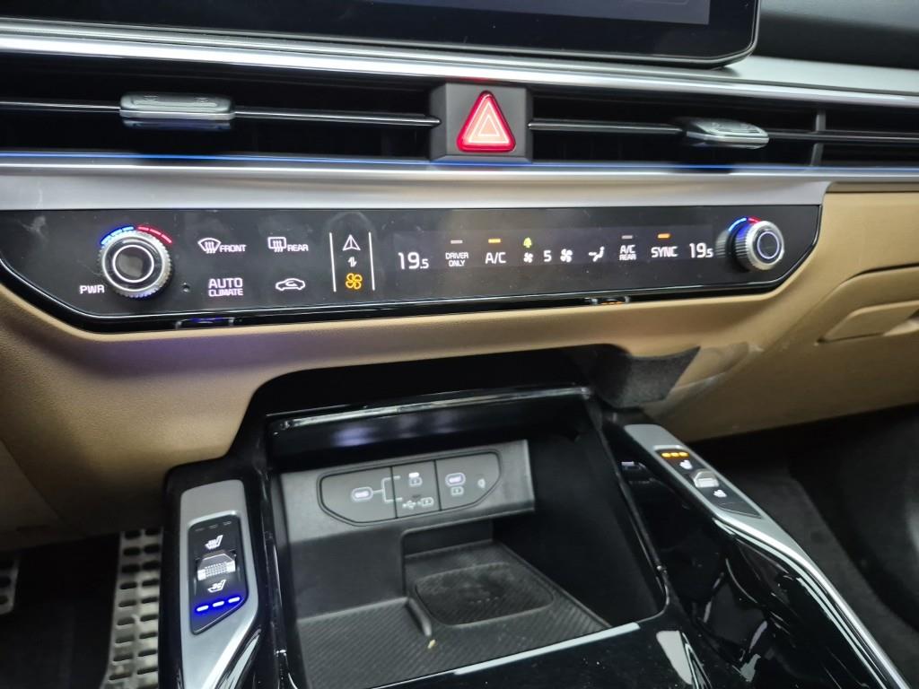 KIA Sorento - Vista 12
