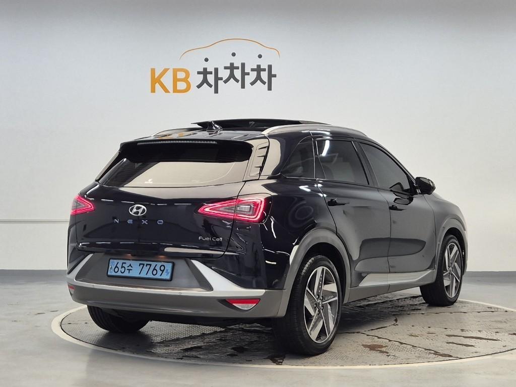 HYUNDAI Nexo - Vista 3