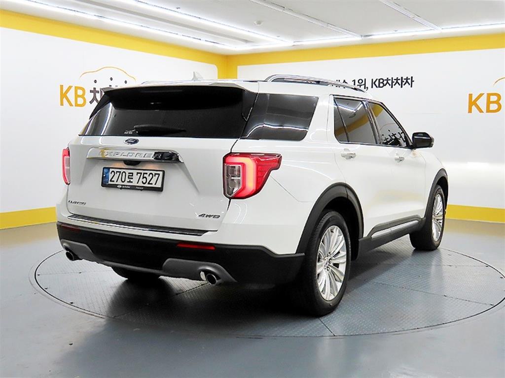 Ford Explorer - Vista 6