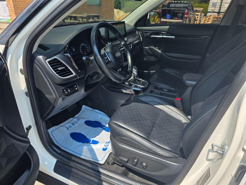 KIA Seltos 2020 Blanco - Importación desde Corea - HF Imports Iquique - Foto 17