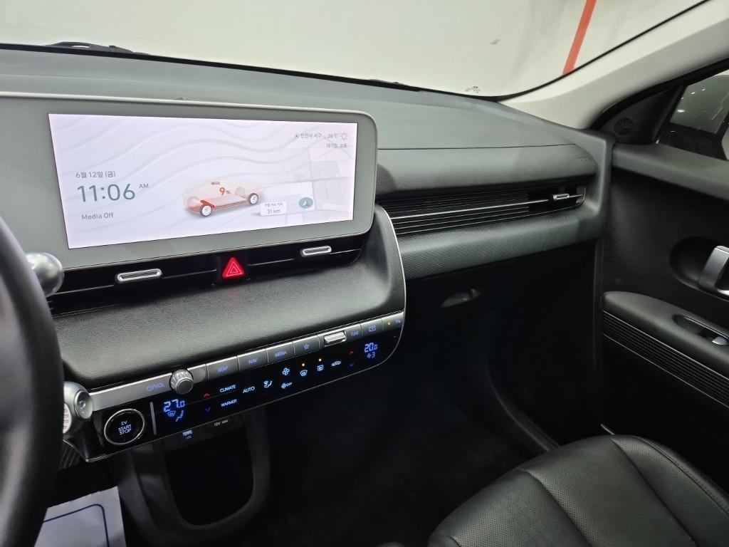 HYUNDAI Ioniq 5 - Vista 12