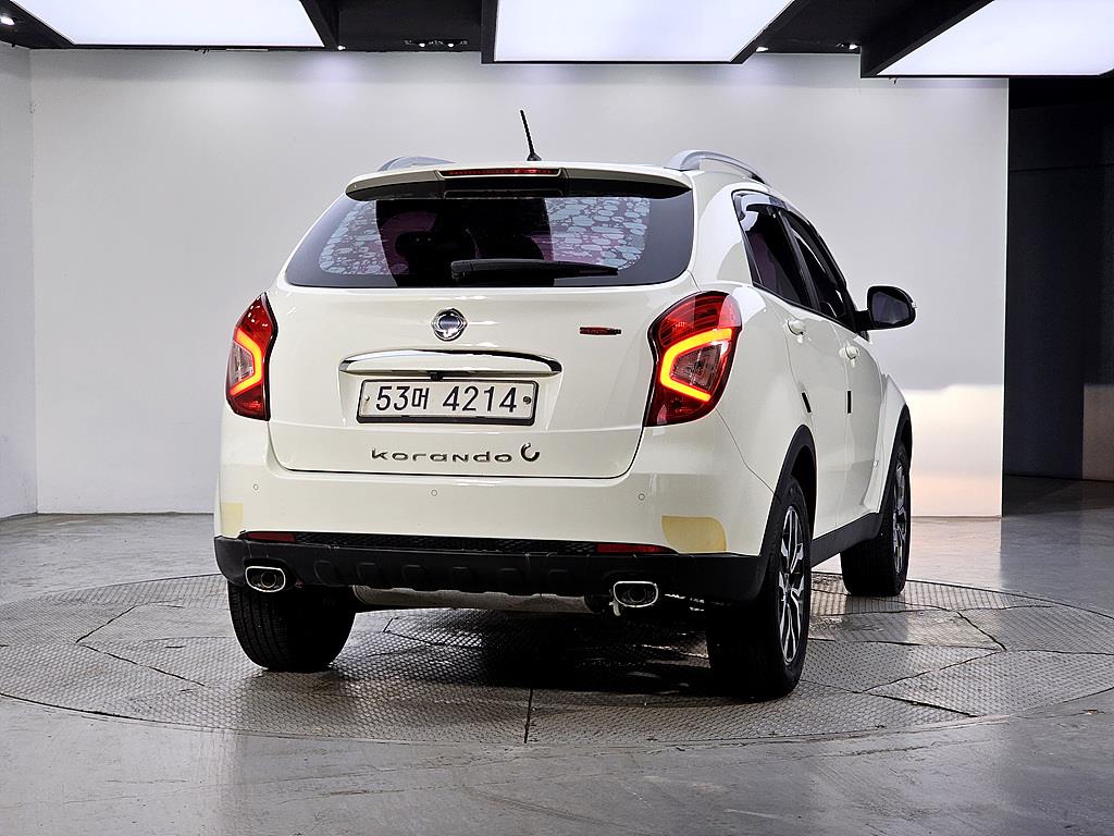 Ssangyong Korando - Vista 3